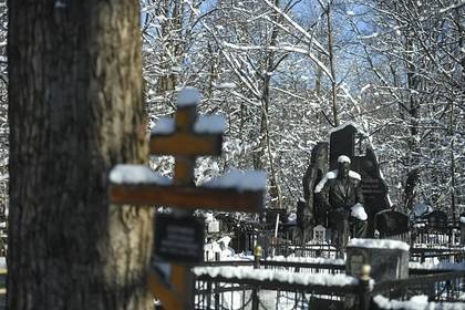Москвичам предложили посещать кладбища дистанционно - lenta.ru - Россия - Москва