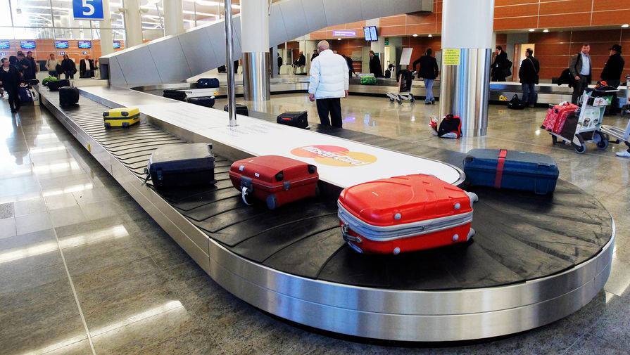 Более 60 рейсов задержано и отменено в аэропортах Москвы - gazeta.ru - Москва