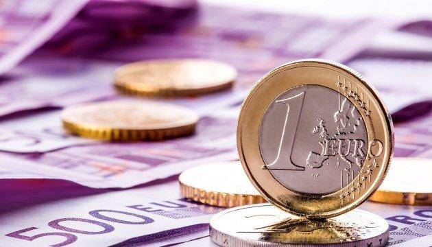 Литва взяла на международных рынках заем в размере 2 млрд евро - eadaily.com - Литва