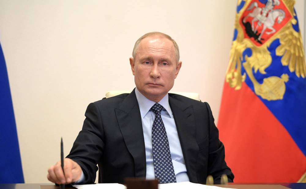 Владимир Путин - Дмитрий Песков - Михаил Мишустин - Песков заявил, что охрана здоровья Путина находится на максимальном уровне - vm.ru - Россия