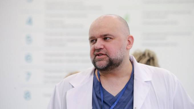 Денис Проценко - Главврач больницы в Коммунарке рассказал о новом симптоме коронавируса - piter.tv - Англия - Китай