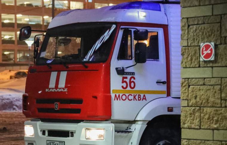 Пожарный рассказал подробности спасения пациентов больницы в Москве - news.ru - Москва