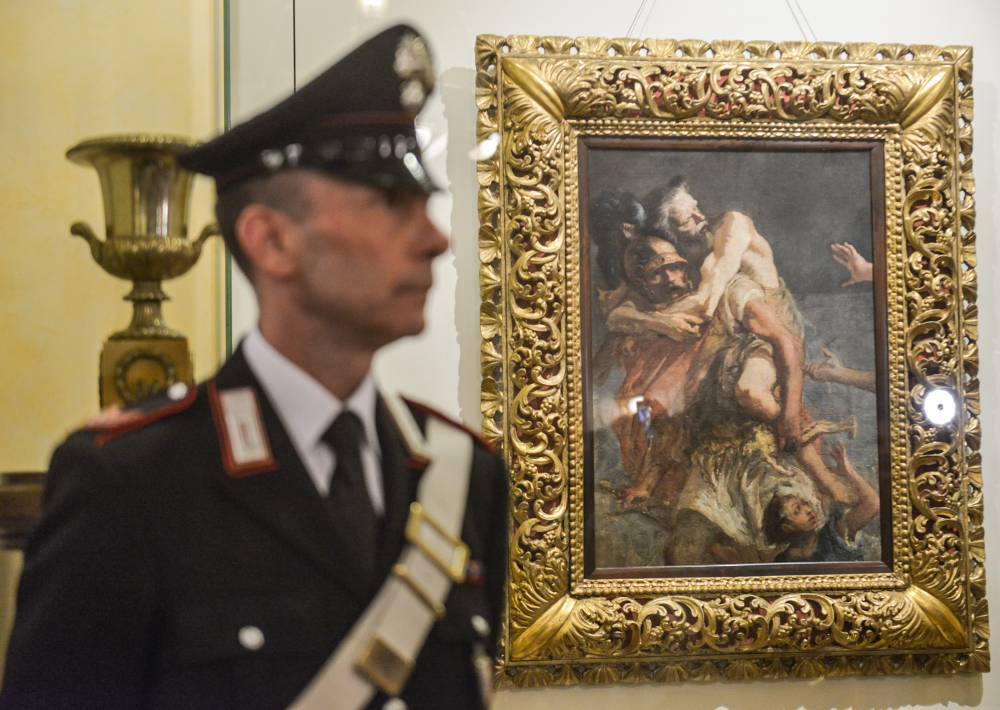 Стало известно, как будут работать итальянские музеи после пандемии - vm.ru