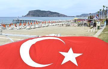 Мехмет Эрсой - Турция планирует принимать туристов с июня - charter97.org - Турция