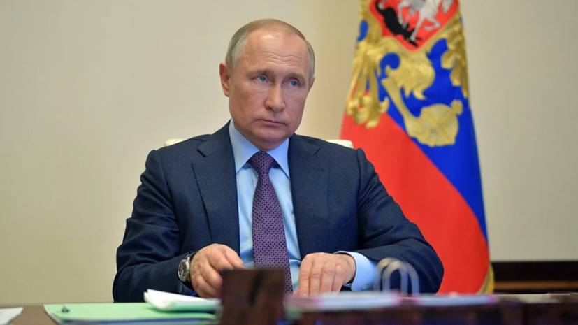 Владимир Путин - Путин рассказал о доплатах для сотрудников медучреждений - russian.rt.com - Россия