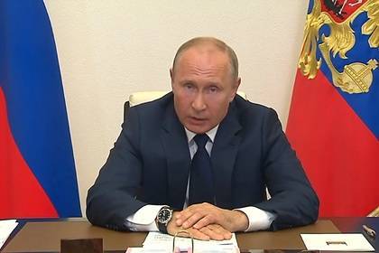 Владимир Путин - Путин пообещал вернуть россиянам часть налогов - lenta.ru - Россия
