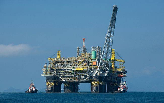 Саудовская Аравия решила дополнительно сократить добычу нефти - rbc.ua - Украина - Саудовская Аравия