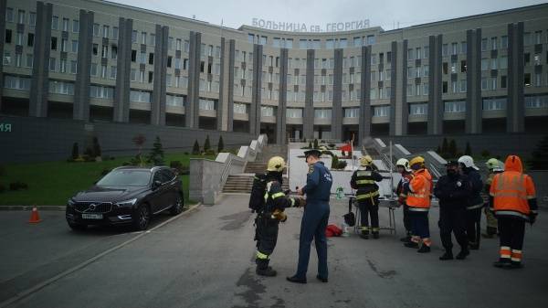 Георгий СВЯТОЙ (Святой) - Пять человек, подключенных к ИВЛ, погибли при пожаре в петербургской коронавирусной больнице - nakanune.ru - Санкт-Петербург