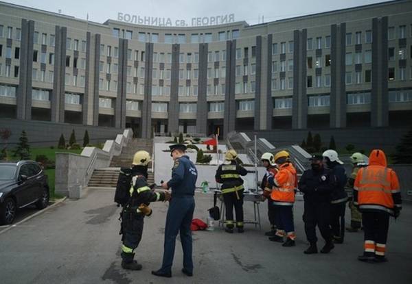 В Петербурге в больнице, где лечили COVID-19, на пожаре погибли пять человек - naviny.by - Россия - Санкт-Петербург
