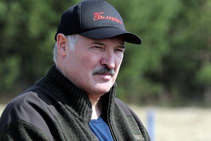 Александр Лукашенко - Лукашенко предупредил об ответственности головой за смертность населения - lenta.ru - Белоруссия