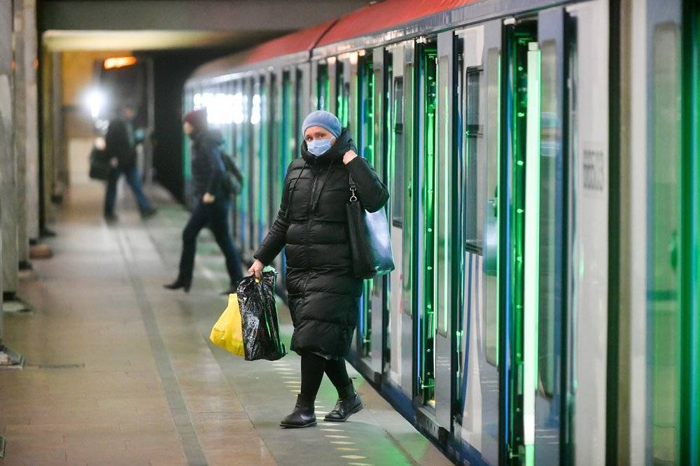 Пассажиропоток столичного метро увеличился на 70 тысяч за неделю - vm.ru - Москва
