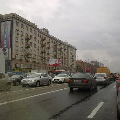 Число машин на дорогах Москвы выросло почти на 200 тысяч - radiomayak.ru - Москва