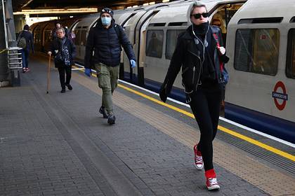 Метро Лондона окрестили самоубийственным - lenta.ru - Англия - Лондон