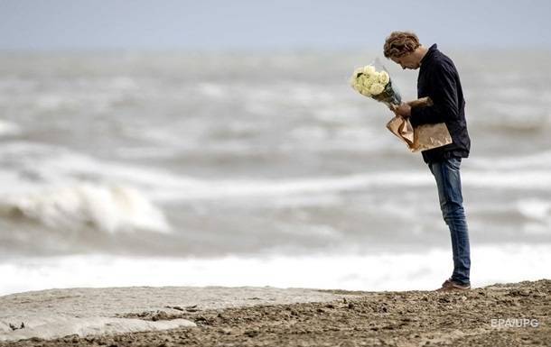 У побережья Нидерландов погибли пять серферов - korrespondent.net - Гаага - Голландия