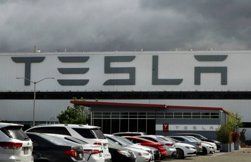 Tesla восстанавливает производство на еще одном заводе в США - ont.by - Сша