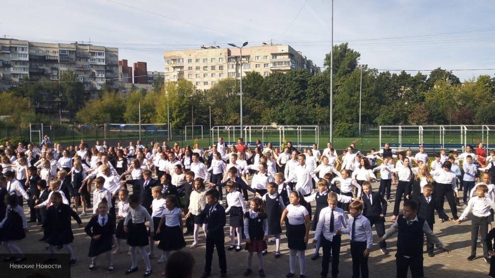 Роспотребнадзор обяжет российские школы изменить режим работы после выхода с карантина - inforeactor.ru