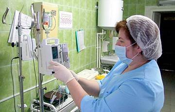 Половина сотрудников Гомельской областной клинической больницы заболели COVID-19 - charter97.org - Гомель
