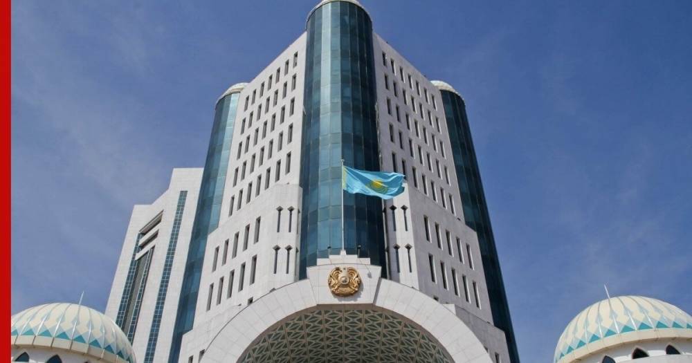 Сенат Казахстана принял поправки, расширяющие полномочия президента - profile.ru - Казахстан