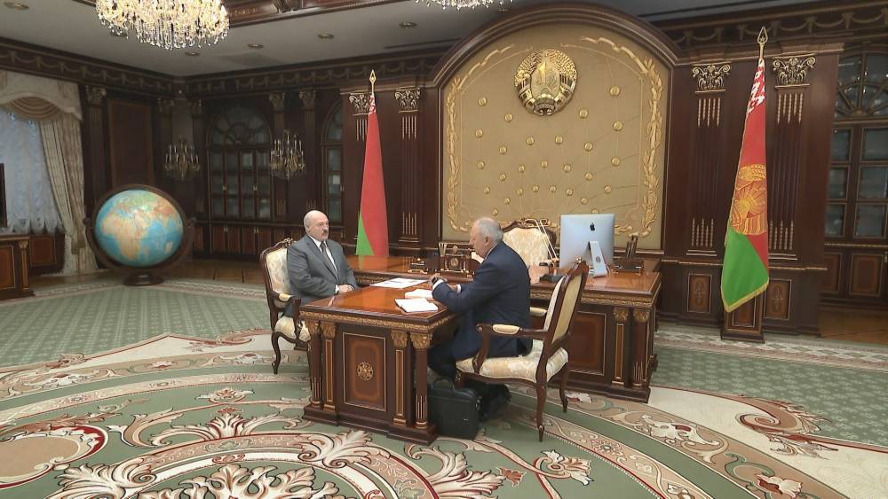 Александр Лукашенко - Президент обсудил с премьер-министром итоги работы экономики - belarus24.by - Белоруссия
