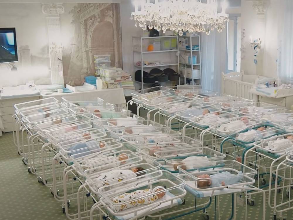 В отеле Киева находятся 46 суррогатных младенцев, рожденных для иностранцев. Их не могут забрать из-за закрытия границ - gordonua.com - Киев