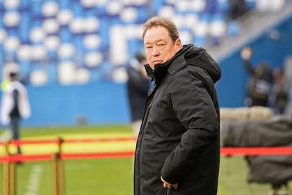 Леонид Слуцкий - Василий Уткин - Слуцкий выступил против возвращения российского футбола - lenta.ru