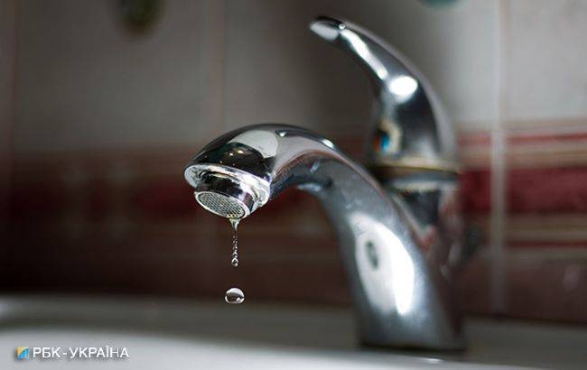 В Киеве отключили горячую воду в 2,6 тыс. домов - rbc.ua - Украина - Киев