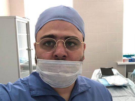 «Мы покончим с этим вирусом» — сирийский врач-доброволец сражается в Москве - eadaily.com - Россия - Москва - Сирия