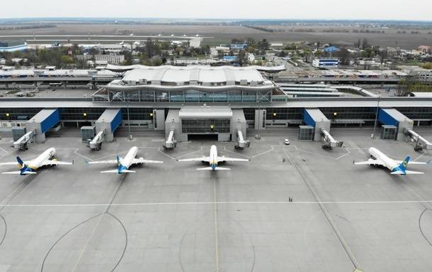Аэропорты Украины сократили пассажиропоток на 35% - korrespondent.net - Украина