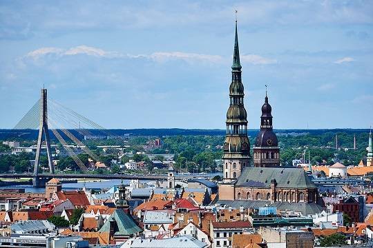 В Латвии решили возобновить пассажирское сообщение с Литвой и Эстонией - versia.ru - Эстония - Латвия - Литва