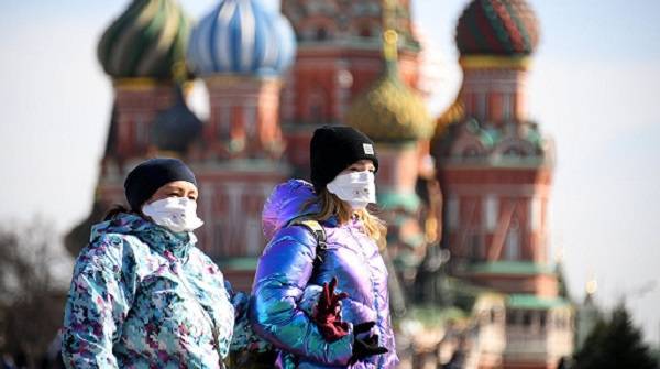 Использовать маски на улицах Москвы сейчас необязательно, уточнил Собянин - eadaily.com - Москва