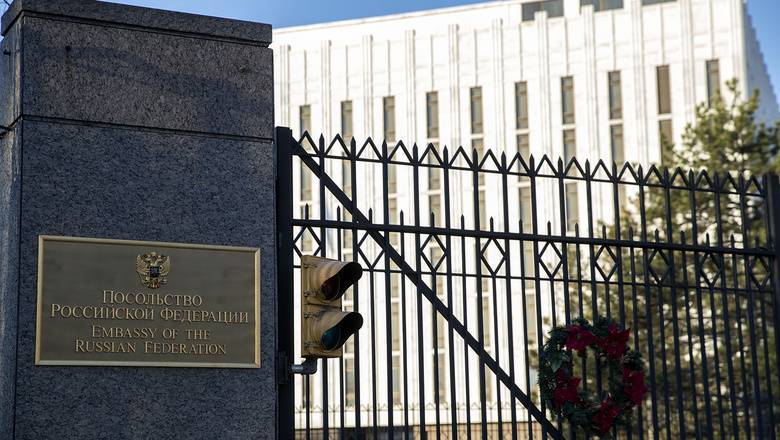 Украинцы, белорусы и казахи попросили российское посольство помочь им выехать из США - newizv.ru - Россия - Москва - Украина - Белоруссия - Казахстан - Сша