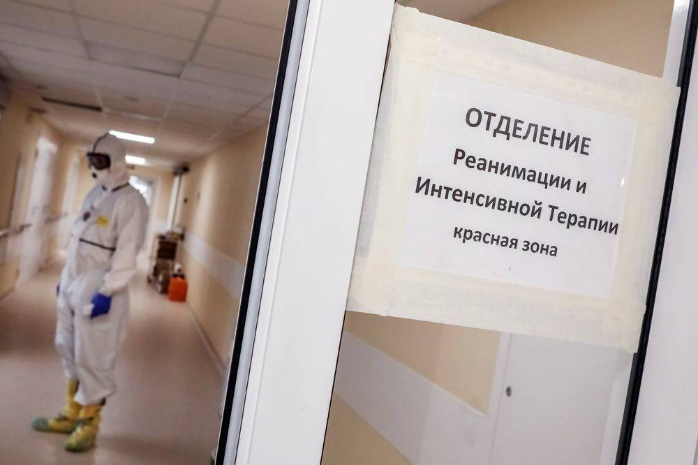 В России за сутки скончались 113 человек с коронавирусом - tvc.ru - Россия