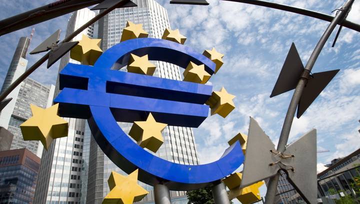 Экономика еврозоны сократилась рекордными темпами в I квартале - vesti.ru - Евросоюз