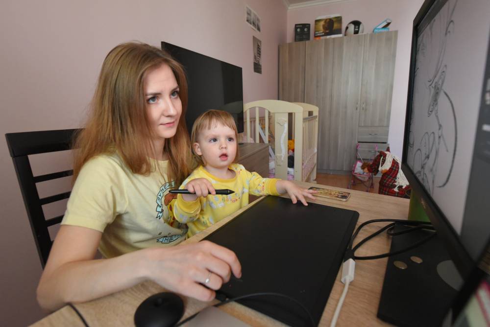 Мошенники в Сети начали обманывать россиян по детским выплатам - vm.ru - Россия