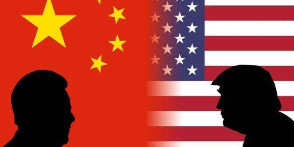 Дональд Трамп - Си Цзиньпин - От торговой войны к коронавирусной битве: Китай и США сцепились обвинениями - eadaily.com - Сша - Китай