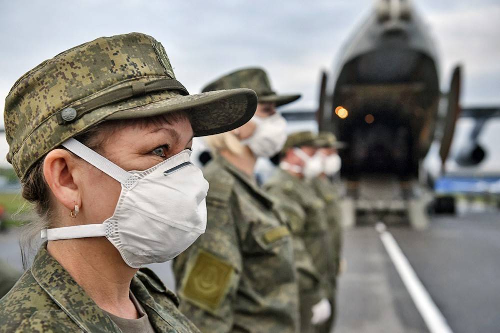 Последний самолет с российскими военными вернулся из Италии - tvc.ru - Россия - Италия