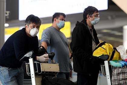 Блогерша описала полет из России в США во время пандемии коронавируса - lenta.ru - Россия - Сша