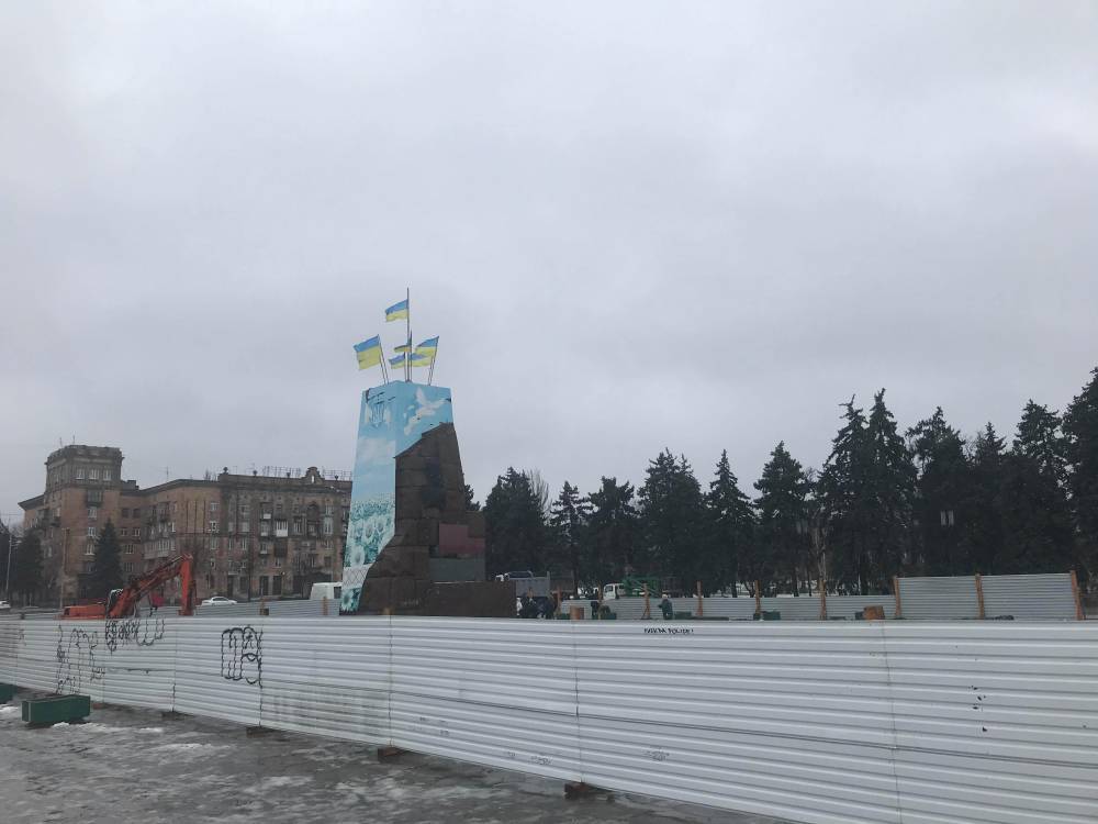 На площади Запорожской предлагают возвести обелиск в честь города - inform.zp.ua - Украина - Запорожья