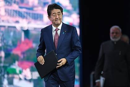 Синдзо Абэ - Япония захотела расследовать работу ВОЗ в начале пандемии - lenta.ru - Япония - Евросоюз - Токио