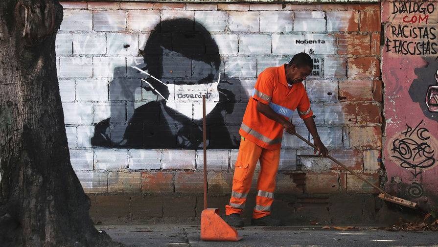 В Бразилии от COVID-19 погибли более 15 тысяч человек - gazeta.ru - Бразилия