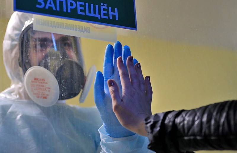 В России за сутки выявлено почти 10 тысяч больных коронавирусом - tvc.ru - Россия - Москва