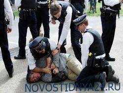 В Лондоне протесты против карантина закончились арестами - novostidnya24.ru - Лондон