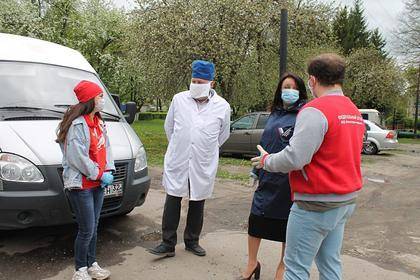 Активисты «Молодежки ОНФ» отчитались о разноплановой помощи врачам - lenta.ru - Россия
