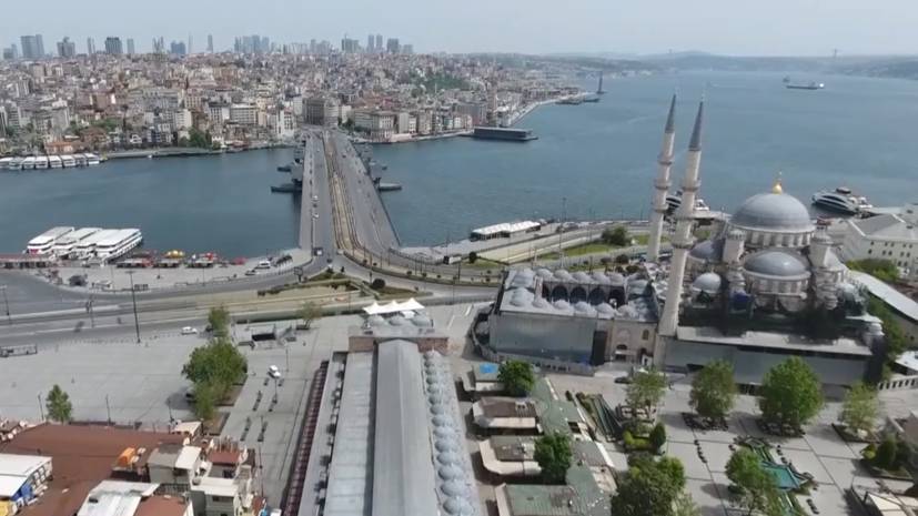 Джонс Хопкинс - Беспилотник заснял безлюдные улицы Стамбула — видео - russian.rt.com - Турция - Стамбул