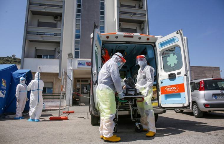 Си Цзиньпин - Больше 93 тысяч человек заразились коронавирусом за сутки в мире - news.ru - Китай