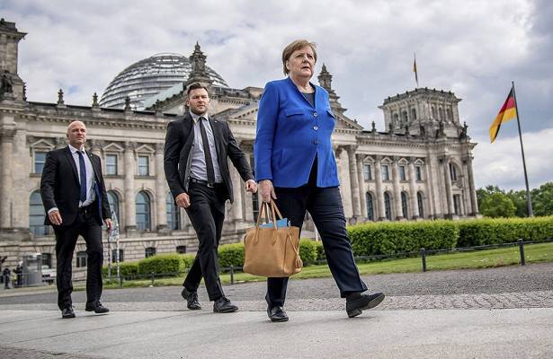 Ангела Меркель - В Германии заговорили о пятом сроке для канцлера Меркель - newtvnews.ru - Германия