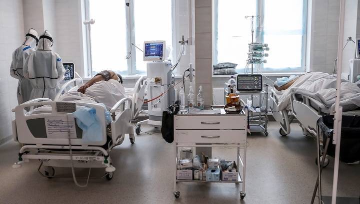 Правительство продлило больничные для россиян старше 65 лет - vesti.ru - Россия