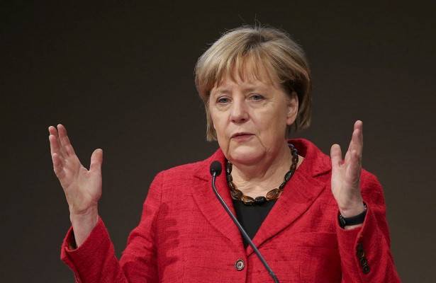 Ангела Меркель - Меркель заявила, что некоторые силы за пределами и внутри ЕС не хотят видеть его сильным - newtvnews.ru - Франция - Германия