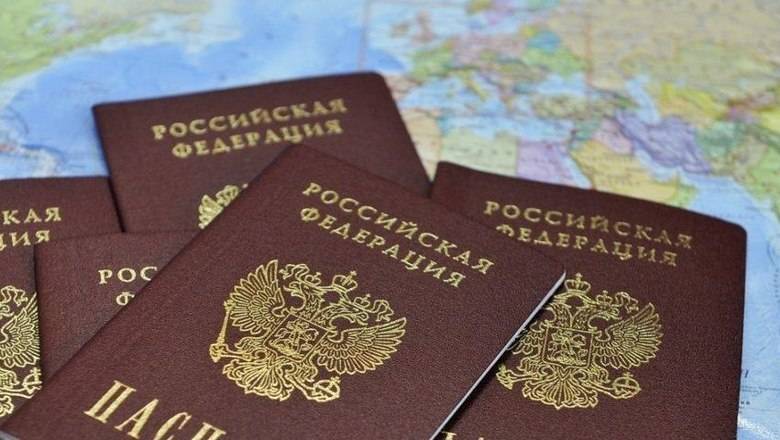 За год Россия выдала в 2,5 раза больше паспортов иностранцам - newizv.ru - Россия