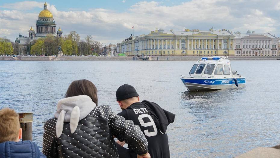 Индекс самоизоляции Петербурга рухнул до 1,6 балла - dp.ru - Россия - Санкт-Петербург